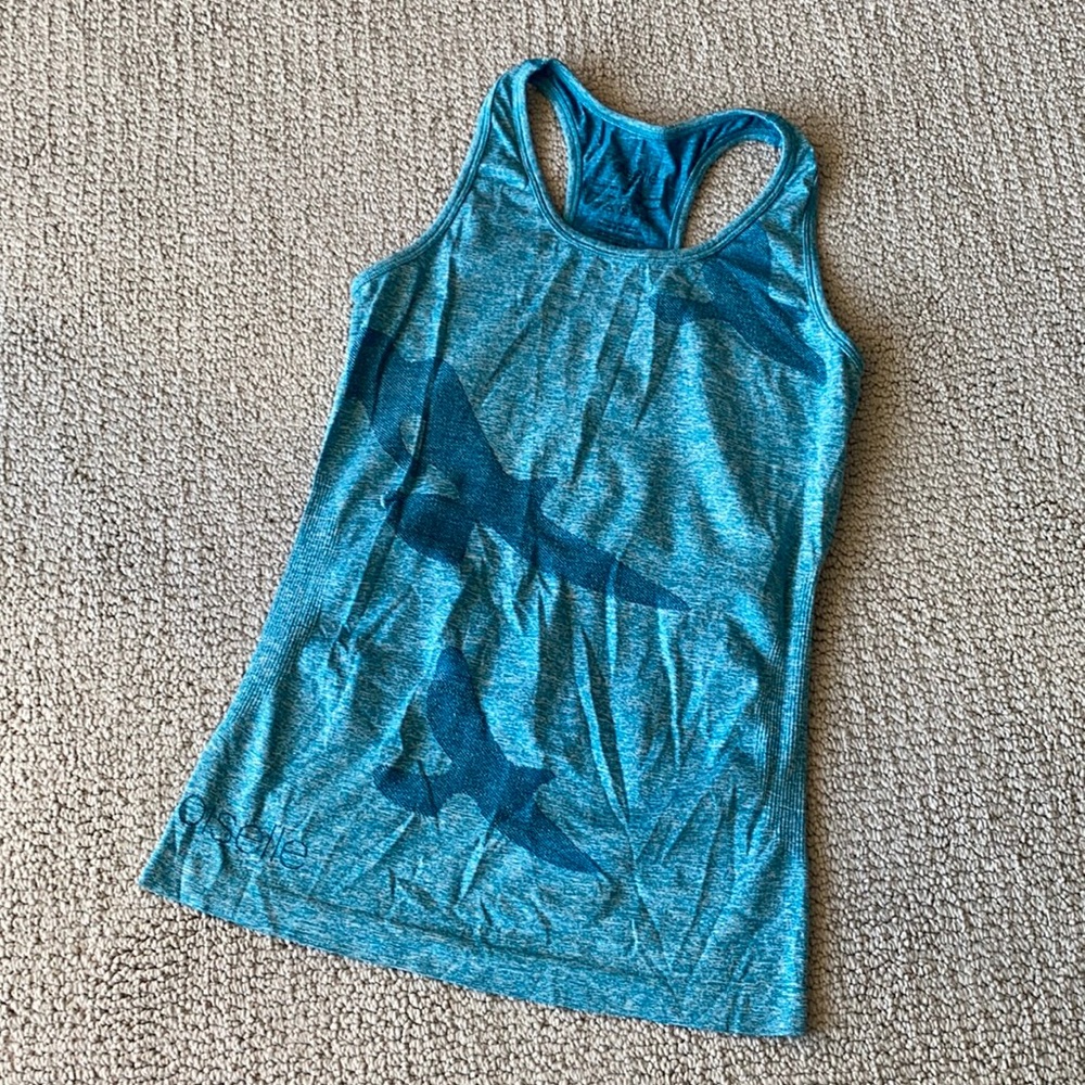 Oiselle Flyte sleeveless seamless tank, S